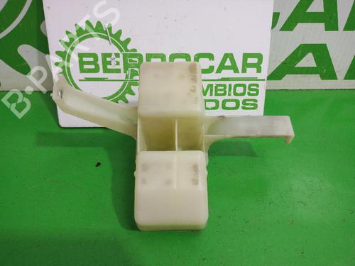 Used Rear bumper bracket CHEVROLET AVEO / KALOS Saloon (T250, T255) [2005-2026]  32657747