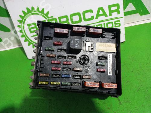 Used Fuse box Fuse box VW PASSAT B6 (3C2) 2.0 TDI 16V (140 hp) 31546995 31546995