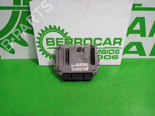 Used Engine control unit (ECU) Engine control unit (ECU) RENAULT MEGANE II Coupé-Cabriolet (EM0/1_) 1.9 dCi (120 hp) 31544228 31544228