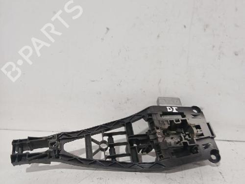 front-left-exterior-door-handle-opel-astra-h-saloon-a04-2007-2008-2009-2010-2011-2012-2013-2014-33734956 main image