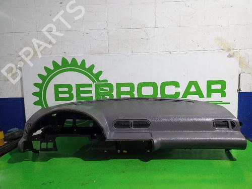 Used Dashboard NISSAN SERENA (C23) 2.3 D (75 hp) 31553342