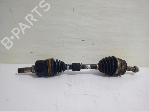 Used Left front driveshaft Left front driveshaft CHRYSLER VOYAGER / GRAND VOYAGER III (GS_, NS_) 2.5 TD (116 hp) 31557729 31557729