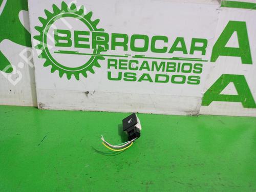 Used Electronic sensor RENAULT GRAND SCÉNIC III (JZ0/1_) 1.2 TCe (JZ16) (132 hp) 31550828