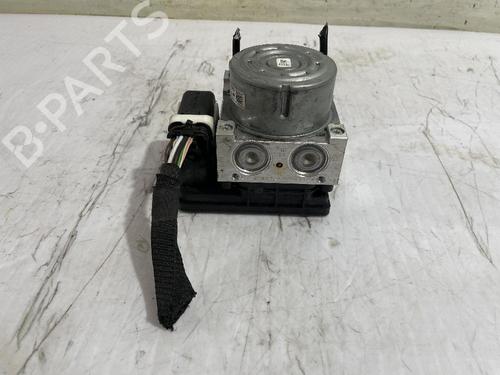 Used ABS pump ABS pump OPEL CORSA F (P2JO) 1.2 (68) (101 hp) 31562786 31562786