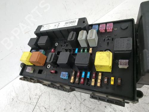 Fuse box OPEL ASTRA H GTC (A04) 1.7 CDTi (L08) | BP33735337E1 - Image 3