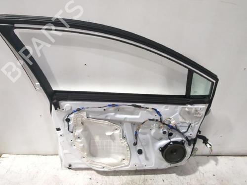 Left front door TOYOTA COROLLA Hatchback (_E21_, _EA1_, _EH1_) 1.8 VVTi Hybrid (ZWE219) | BP31567228C2