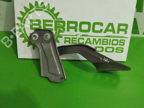 other-ford-focus-iii-saloon-2010-2011-2012-2013-2014-2015-2016-2017-2018-2019-2020-31544392 main image