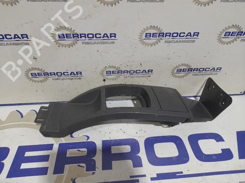 Used Middle console Middle console VW POLO IV (9N_, 9A_) 1.4 TDI (70 hp) 31540347 31540347