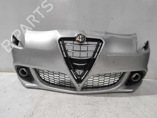 Used Front bumper ALFA ROMEO GIULIETTA (940_) 1.6 JTDM (940FXD1A) (105 hp) 32466760