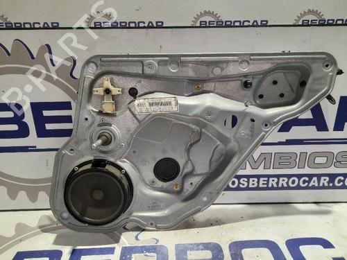 Used Rear right window mechanism Rear right window mechanism SEAT LEON (1M1) 1.9 TDI (90 hp) 31538817 31538817