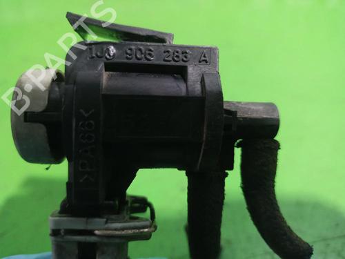 Electronic sensor AUDI A4 B6 (8E2) 2.5 TDI | BP31553133M84