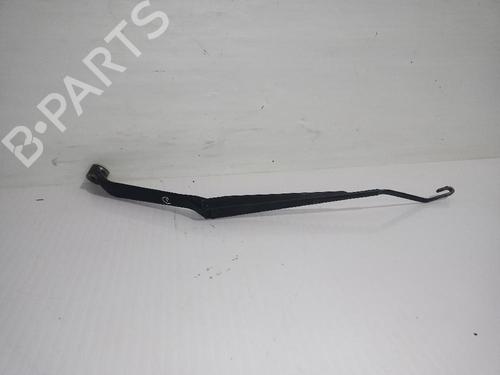 front-windshield-wiper-arm-toyota-rav-4-v-_a5_-_h5_-2018-31556699 main image