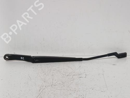 Used Front windshield wiper arm Front windshield wiper arm 38866572 38866572