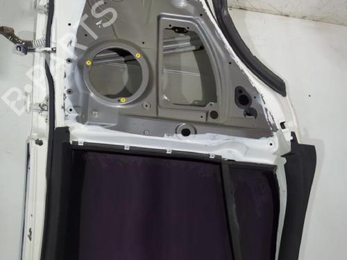 Left rear door LAND ROVER FREELANDER 2 (L359) 2.2 TD4 4x4 | BP31565052C4