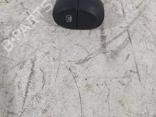 Used Switch RENAULT MEGANE I Classic (LA0/1_) 1.6 16V (LA00, LA04, LA0B, LA11, LA16, LA19, LA1J, LA1K,... (107 hp) 31566007