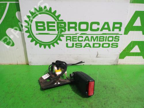 Used Seat buckle CITROËN C4 I (LC_) [2004-2014]  31675802