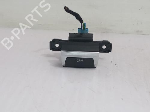 Used Electronic module Electronic module PEUGEOT 308 SW II (LC_, LJ_, LR_, LX_, L4_) 1.2 THP 110 (110 hp) 33422552 33422552