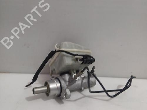 Used Brake master cylinder OPEL ASTRA H (A04) 1.7 CDTI (L48) (100 hp) 31565323