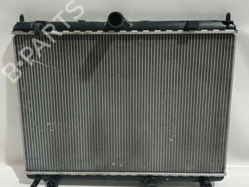 Used Water radiator Water radiator 39610076 39610076