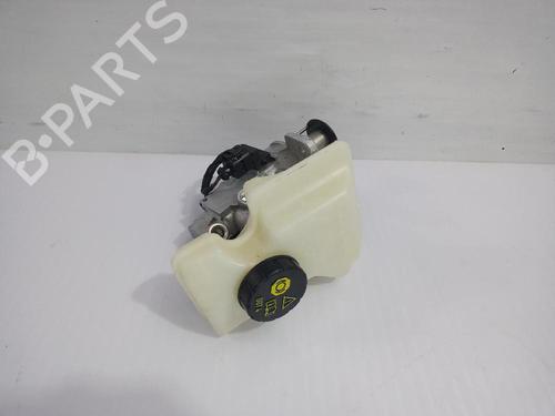 Used Brake master cylinder SEAT IBIZA V (KJ1, KJG) 1.0 TSI (95 hp) 31556601