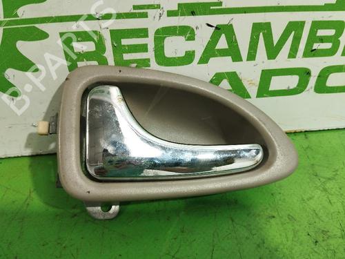 Used Front left interior door handle Front left interior door handle VOLVO S40 I (644) 1.6 (109 hp) 31545888 31545888
