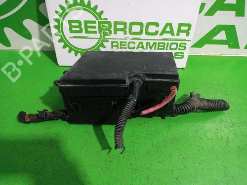 Used Fuse box FORD FOCUS I Saloon (DFW) 1.6 16V (100 hp) 31547551