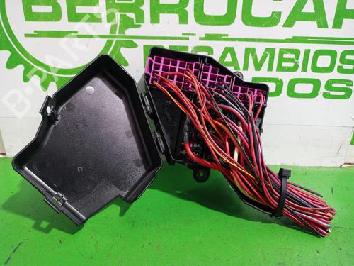 Fuse box AUDI A4 B6 (8E2) 2.5 TDI | BP31553149E1 - Image 2