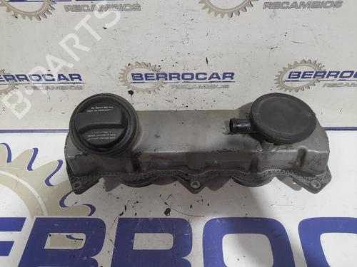 Used Valve cover Valve cover SEAT LEON (1M1) 1.9 TDI (90 hp) 31538881 31538881