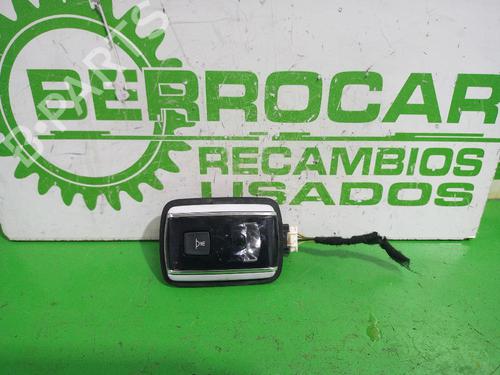 Plafoniera interna PEUGEOT 508 I (8D_) 2.0 HDi (140 hp) 31549539