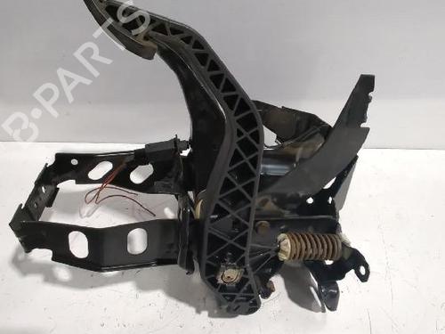 Used Pedal Pedal 38166630 38166630