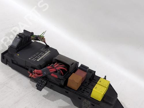 Used Fuse box Fuse box OPEL VECTRA C (Z02) 2.2 DTI 16V (F69) (125 hp) 40124799 40124799