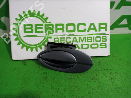 rear-left-exterior-door-handle-citroen-c5-i-break-de_-2001-2002-2003-2004-31547336 main image