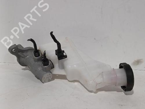 Used Brake master cylinder KIA STONIC (YB) 1.0 T-GDi (101 hp) 31567480