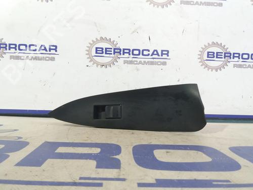 Used Right rear window switch Right rear window switch 38869100 38869100