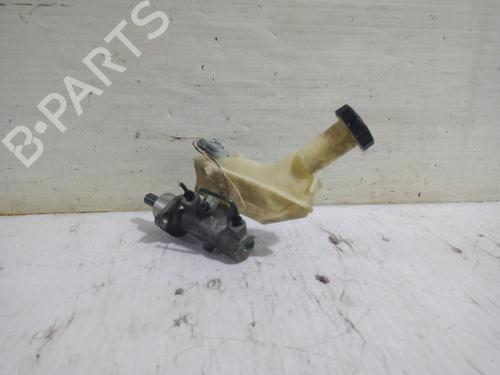 Used Brake master cylinder NISSAN MICRA III (K12) 1.2 16V (80 hp) 31561831
