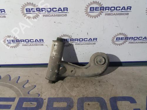 Used Right front suspension arm Right front suspension arm MERCEDES-BENZ E-CLASS (W210) E 300 D (210.020) (136 hp) 31569906 31569906