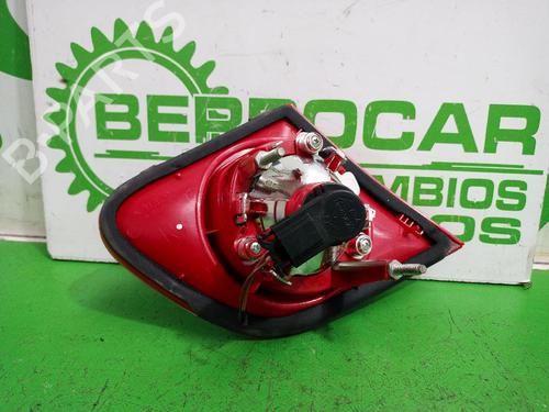 Right tailgate light VW PASSAT B6 (3C2) 2.0 TDI 16V | BP31546955C80 - Image 2