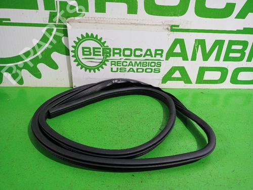 Used Rubber door seal FORD FIESTA V (JH_, JD_) 1.4 TDCi (68 hp) 31553002