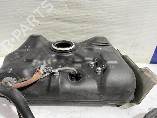 Benzintank Benzintank 31562184 31562184