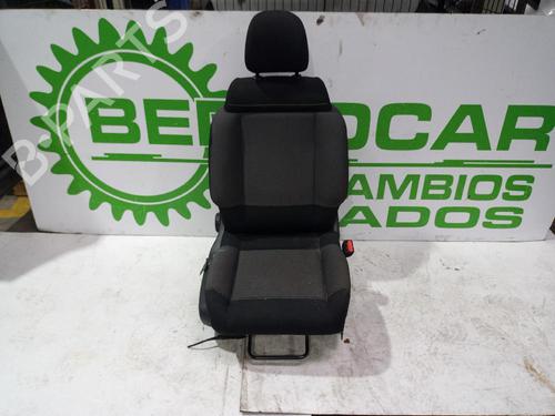 Used Right front seat CITROËN C3 II (SC_) 1.2 VTi 82 (82 hp) 31551393