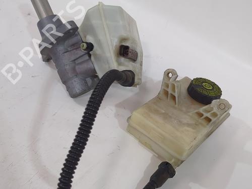 Used Brake master cylinder Brake master cylinder 38867939 38867939