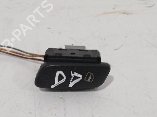 Used Right front window switch Right front window switch VW POLO IV (9N_, 9A_) 1.9 SDI (64 hp) 31568679 31568679