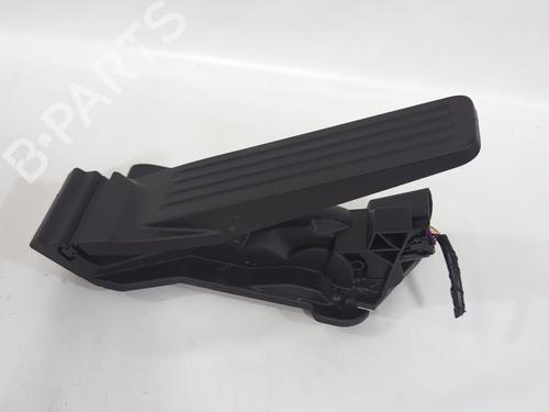 Used Pedal Pedal 38867004 38867004