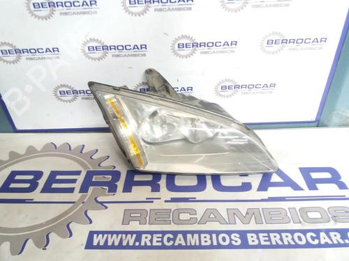 Used Right headlight FORD FOCUS I Saloon (DFW) 1.6 16V (100 hp) 31569133