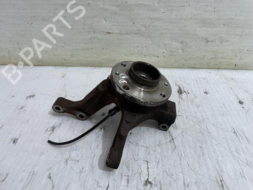 Used Right front steering knuckle NISSAN MICRA III (K12) 1.2 16V (80 hp) 31561770
