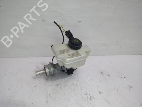 Used Brake master cylinder SEAT ALTEA XL (5P5, 5P8) 1.9 TDI 4x4 (105 hp) 31557128
