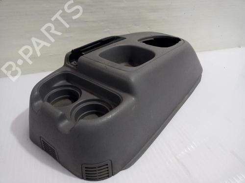 Console central CHRYSLER VOYAGER / GRAND VOYAGER III (GS_, NS_) 2.5 TD (116 hp) 31557699