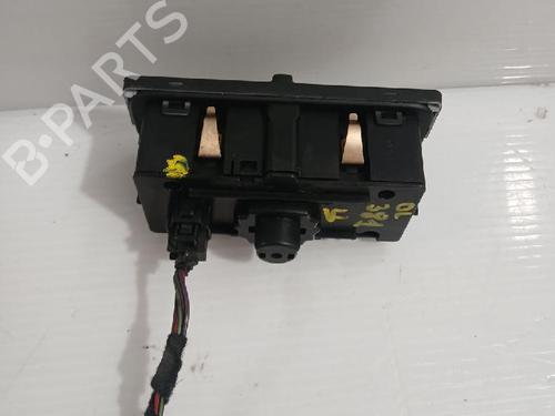 Headlight switch LAND ROVER FREELANDER 2 (L359) 2.2 TD4 4x4 | BP31565182I24