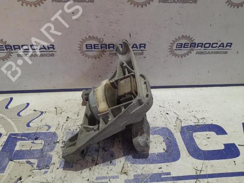 Engine mount PEUGEOT EXPERT Van (V_) 1.6 BlueHDi 115 | BP31570742M89