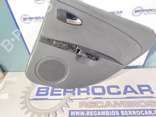 Forra trás direita SEAT LEON (1P1) [2005-2013]  31678105